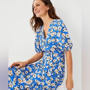 Ann Taylor floral puff sleeve dress - NWT